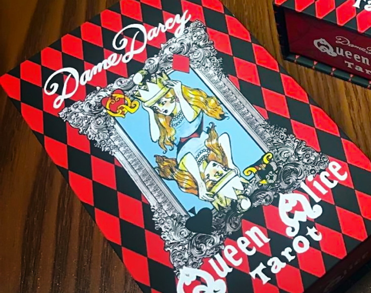 タロットカード QUEEN ALICE TAROT - Silver Edge 【Prosperity Mana】